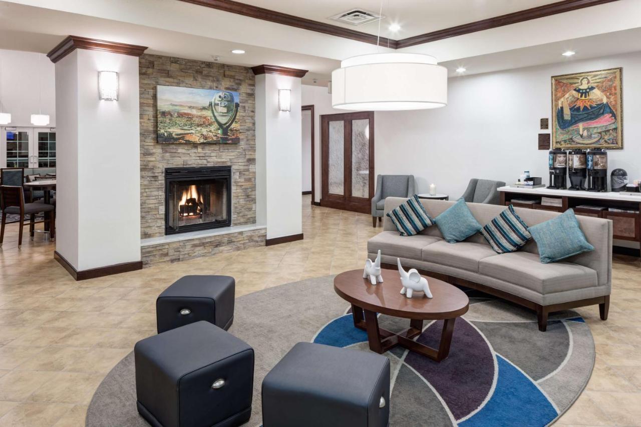 Homewood By Hilton Airport 3*
