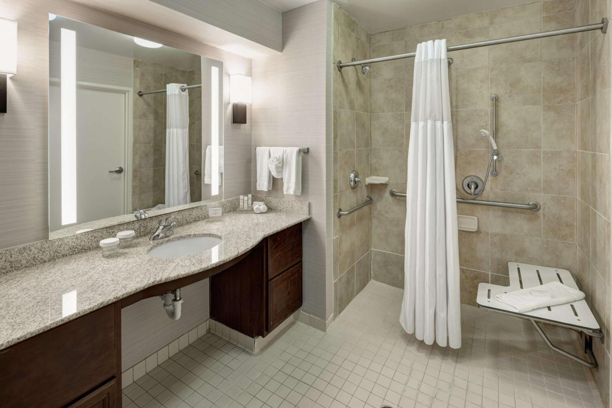Homewood By Hilton Airport Hotel El Paso