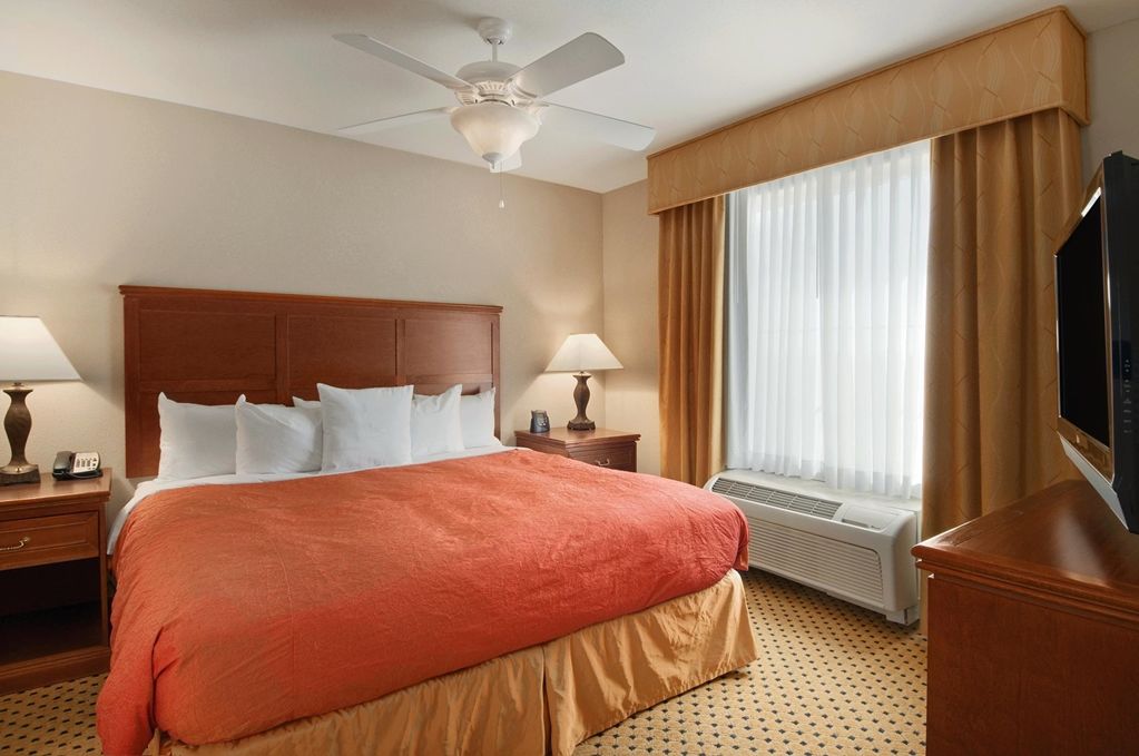 Homewood By Hilton Airport 3*